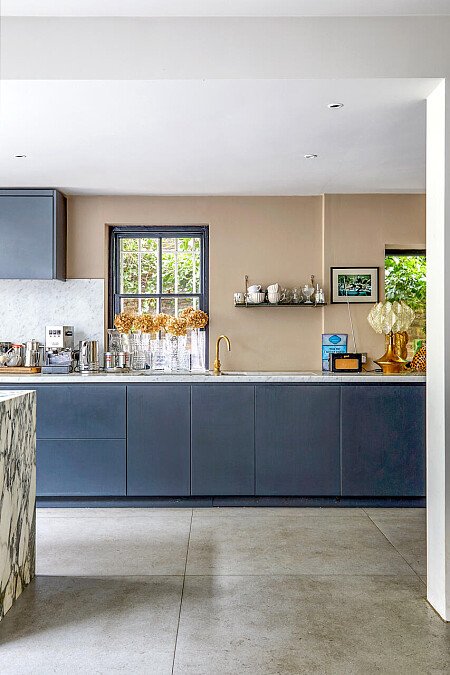 Extravagant furniture rustic house - Filming Photoshoot Locations-17