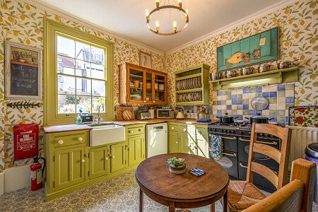 Cottage quirky wallpaper  - Filming Photoshoot Locations-01