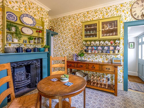 Cottage quirky wallpaper  - Filming Photoshoot Locations-02