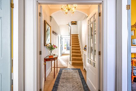 Cottage quirky wallpaper  - Filming Photoshoot Locations-09