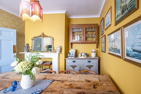 Cottage quirky wallpaper  - Filming Photoshoot Locations-19