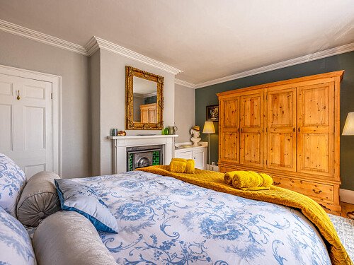 Cottage quirky wallpaper  - Filming Photoshoot Locations-25