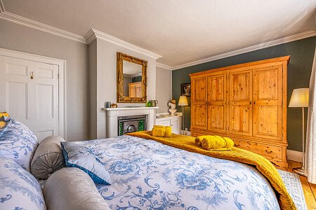 Cottage quirky wallpaper  - Filming Photoshoot Locations-25