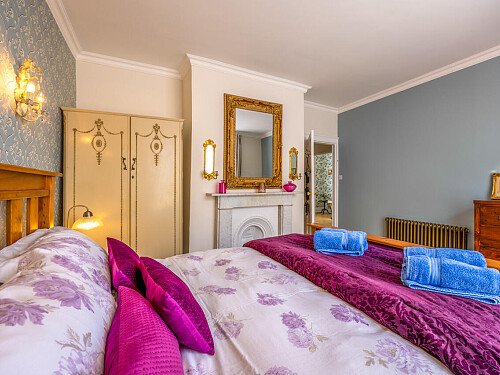 Cottage quirky wallpaper  - Filming Photoshoot Locations-31