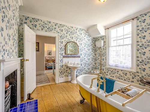 Cottage quirky wallpaper  - Filming Photoshoot Locations-35