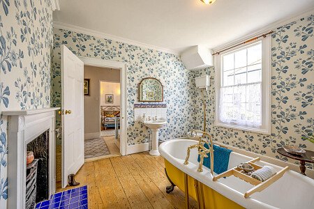 Cottage quirky wallpaper  - Filming Photoshoot Locations-35