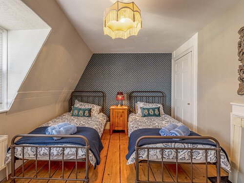 Cottage quirky wallpaper  - Filming Photoshoot Locations-40