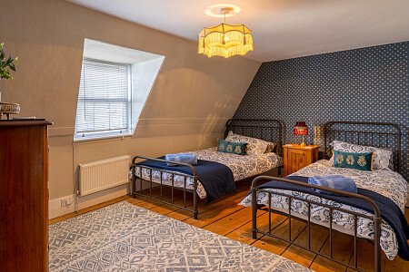 Cottage quirky wallpaper  - Filming Photoshoot Locations-42