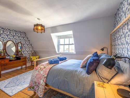 Cottage quirky wallpaper  - Filming Photoshoot Locations-44