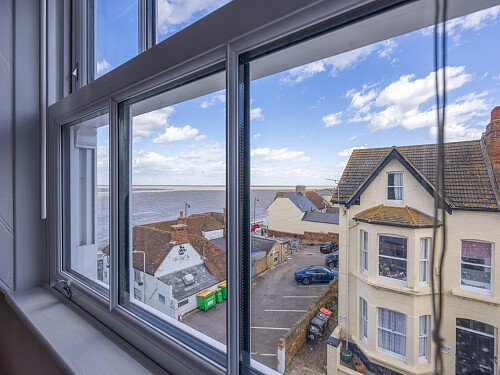 Cottage quirky wallpaper  - Filming Photoshoot Locations-47