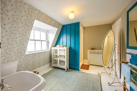 Cottage quirky wallpaper  - Filming Photoshoot Locations-52