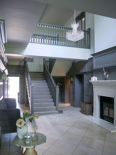 High ceiling glass room-Derbyshire-  filming photoshoot location-14