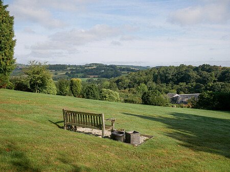 High ceiling glass room-Derbyshire-  filming photoshoot location-28