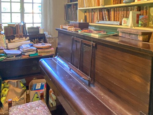 Family Home Hitch - filming photoshoot location-09