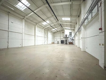 White Warehouse -  filming photoshoot location-6