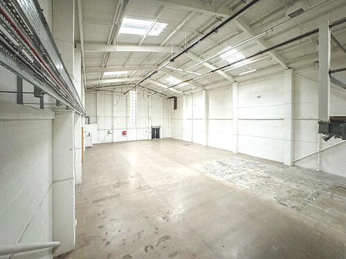 White Warehouse -  filming photoshoot location-7