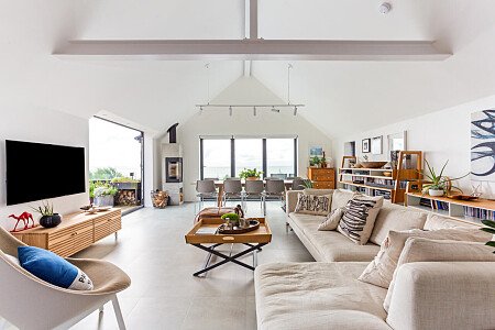 111 E Beach - Locations direct filming photoshoot locations-01