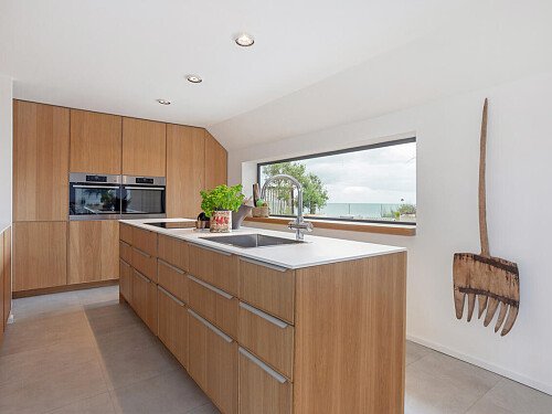 111 E Beach - Locations direct filming photoshoot locations-16