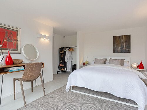 111 E Beach - Locations direct filming photoshoot locations-24