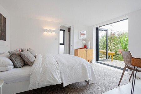 111 E Beach - Locations direct filming photoshoot locations-25