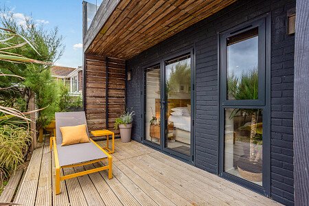 111 E Beach - Locations direct filming photoshoot locations-28