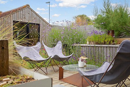 111 E Beach - Locations direct filming photoshoot locations-30