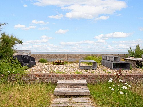 111 E Beach - Locations direct filming photoshoot locations-34