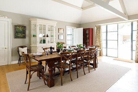 Farmhouse CMS  - Locations direct filming photoshoot locations-06