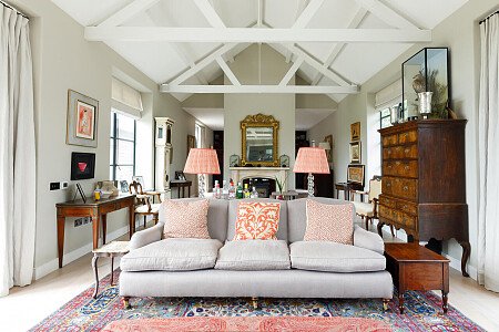 Farmhouse CMS  - Locations direct filming photoshoot locations-09