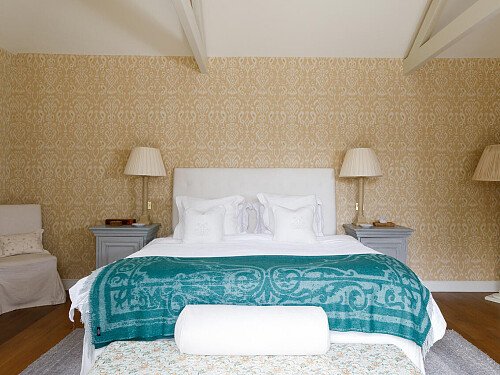 Farmhouse CMS  - Locations direct filming photoshoot locations-21