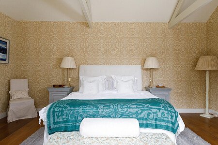 Farmhouse CMS  - Locations direct filming photoshoot locations-21