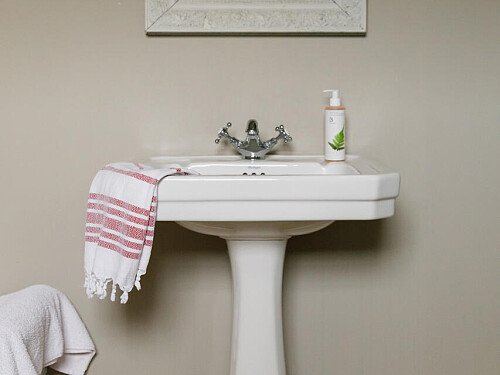 Farmhouse CMS  - Locations direct filming photoshoot locations-26