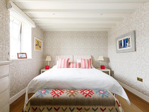 Farmhouse CMS  - Locations direct filming photoshoot locations-28