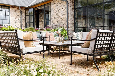 Farmhouse CMS  - Locations direct filming photoshoot locations-45