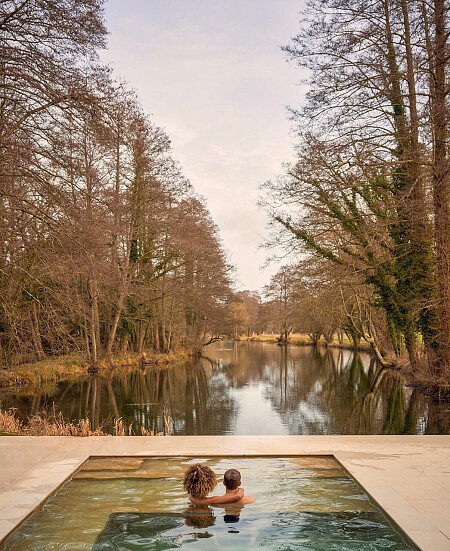 Waterside Retreat - Locations direct filming photoshoot locations-08