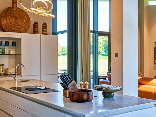 Waterside Retreat - Locations direct filming photoshoot locations-10