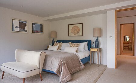 Waterside Retreat - Locations direct filming photoshoot locations-18