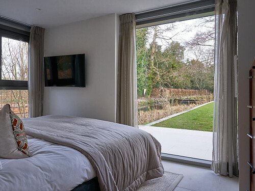 Waterside Retreat - Locations direct filming photoshoot locations-24