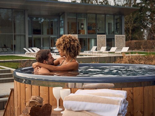 Waterside Retreat - Locations direct filming photoshoot locations-35