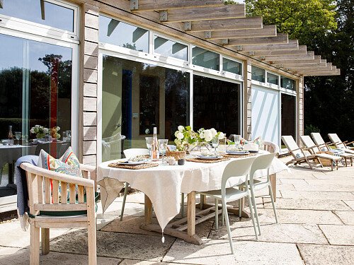 Embers CMS - Locations direct filming photoshoot locations-26