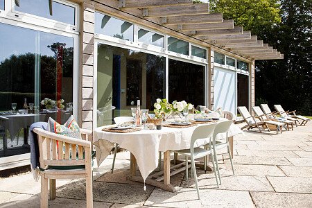 Embers CMS - Locations direct filming photoshoot locations-26