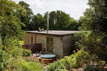 Embers CMS - Locations direct filming photoshoot locations-30