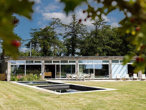 Embers CMS - Locations direct filming photoshoot locations-32