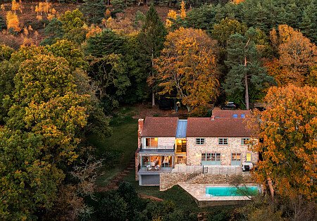 Hurst Vale CMS - Locations direct filming photoshoot locations-01