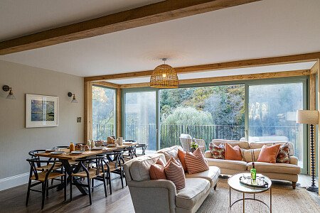 Hurst Vale CMS - Locations direct filming photoshoot locations-03