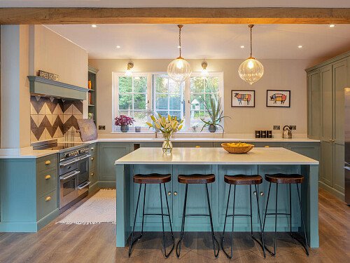 Hurst Vale CMS - Locations direct filming photoshoot locations-10