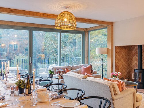 Hurst Vale CMS - Locations direct filming photoshoot locations-09