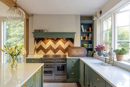 Hurst Vale CMS - Locations direct filming photoshoot locations-11