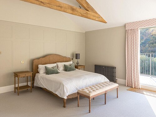 Hurst Vale CMS - Locations direct filming photoshoot locations-24