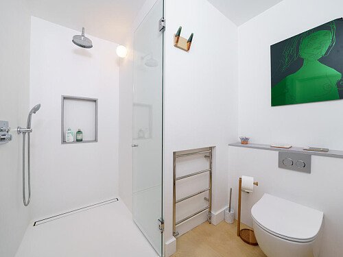 Large  White Apartment -  filming photoshoot location-15